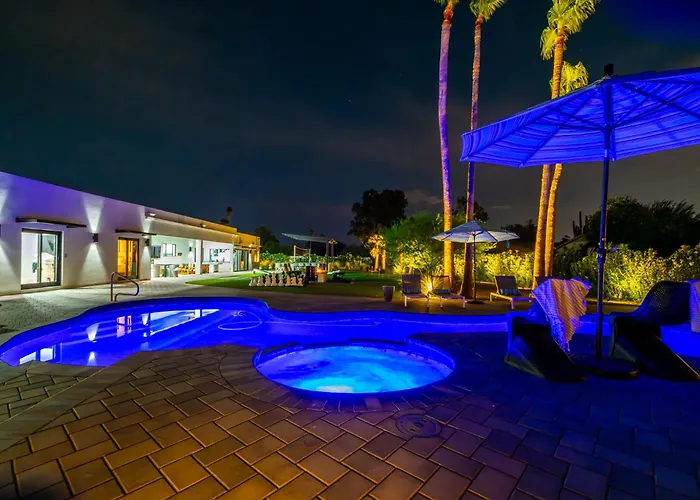 Holiday home The Place Phoenix